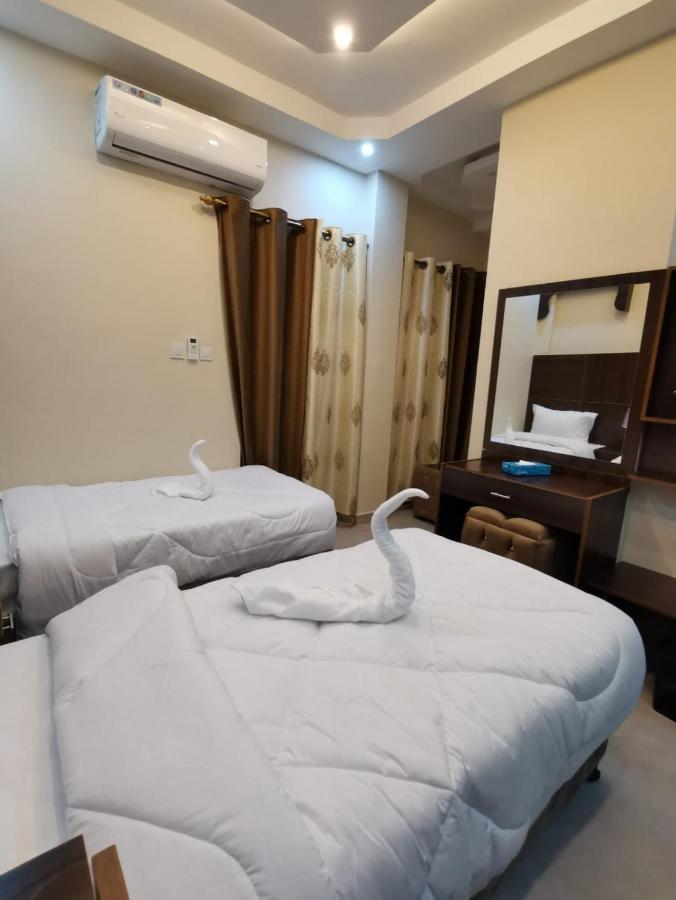 Nice View Hotel فندق الأطلالة الجميلة للعائلات فقط Aqaba Exterior photo